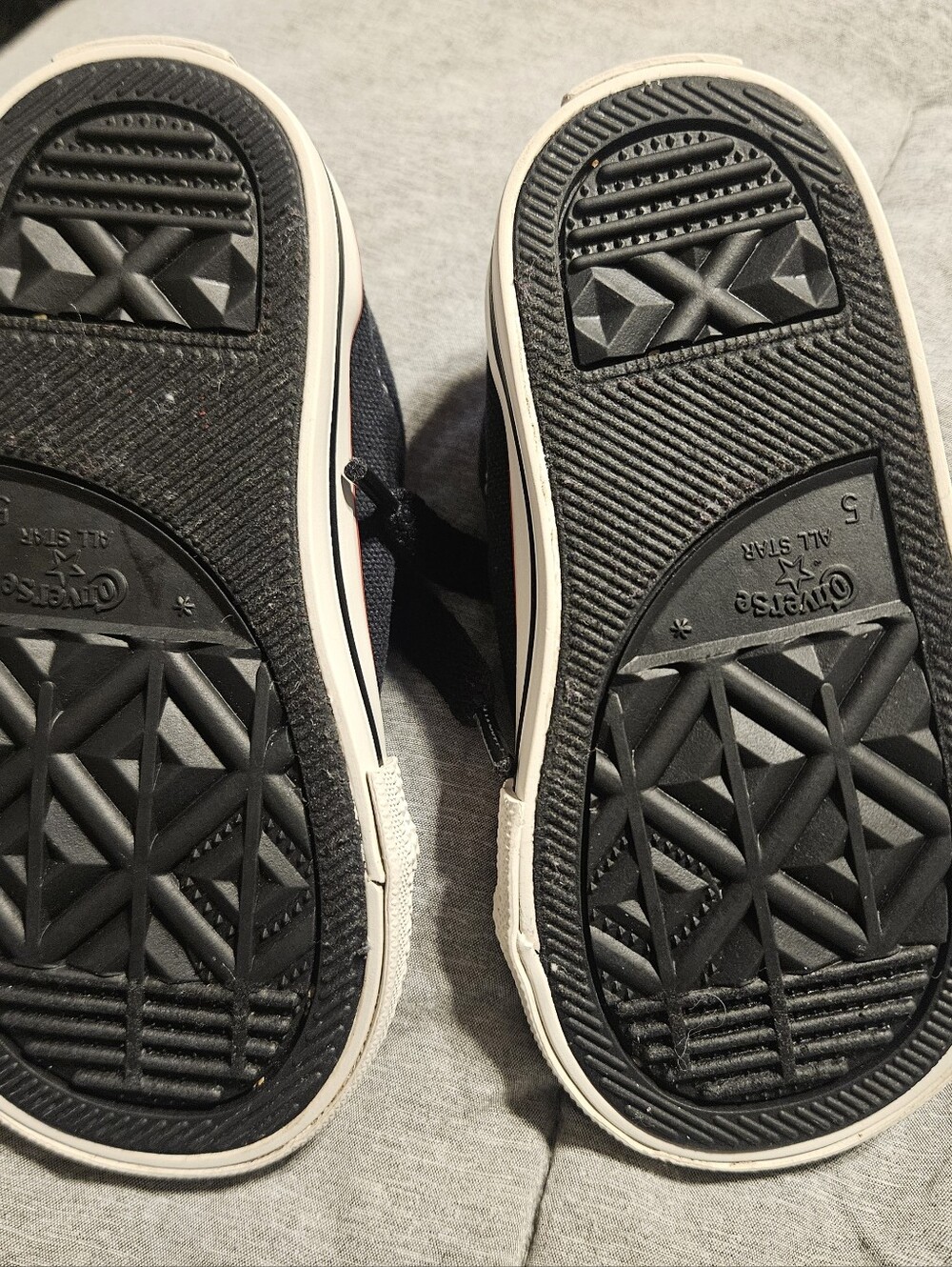 Infant Chuck Taylors Converse - Picture 3 of 4